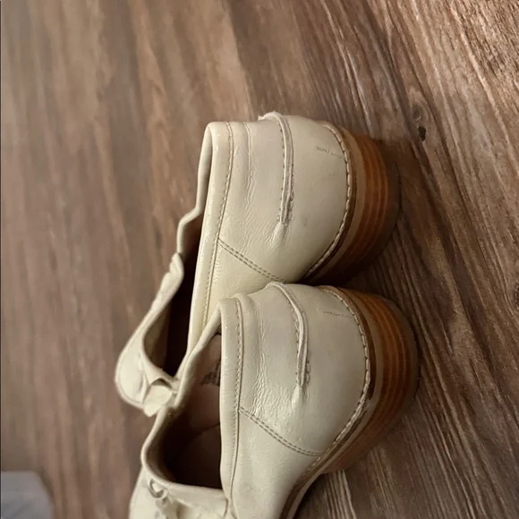 Steve Madden Ivory Tassel Loafers - Picture 5 of 5